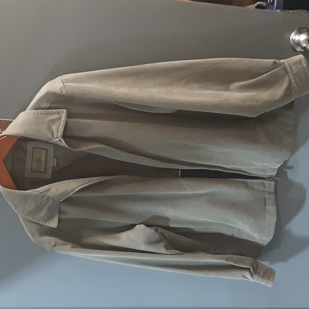 rainforest quality jacket not fast fashion water repellent jacket